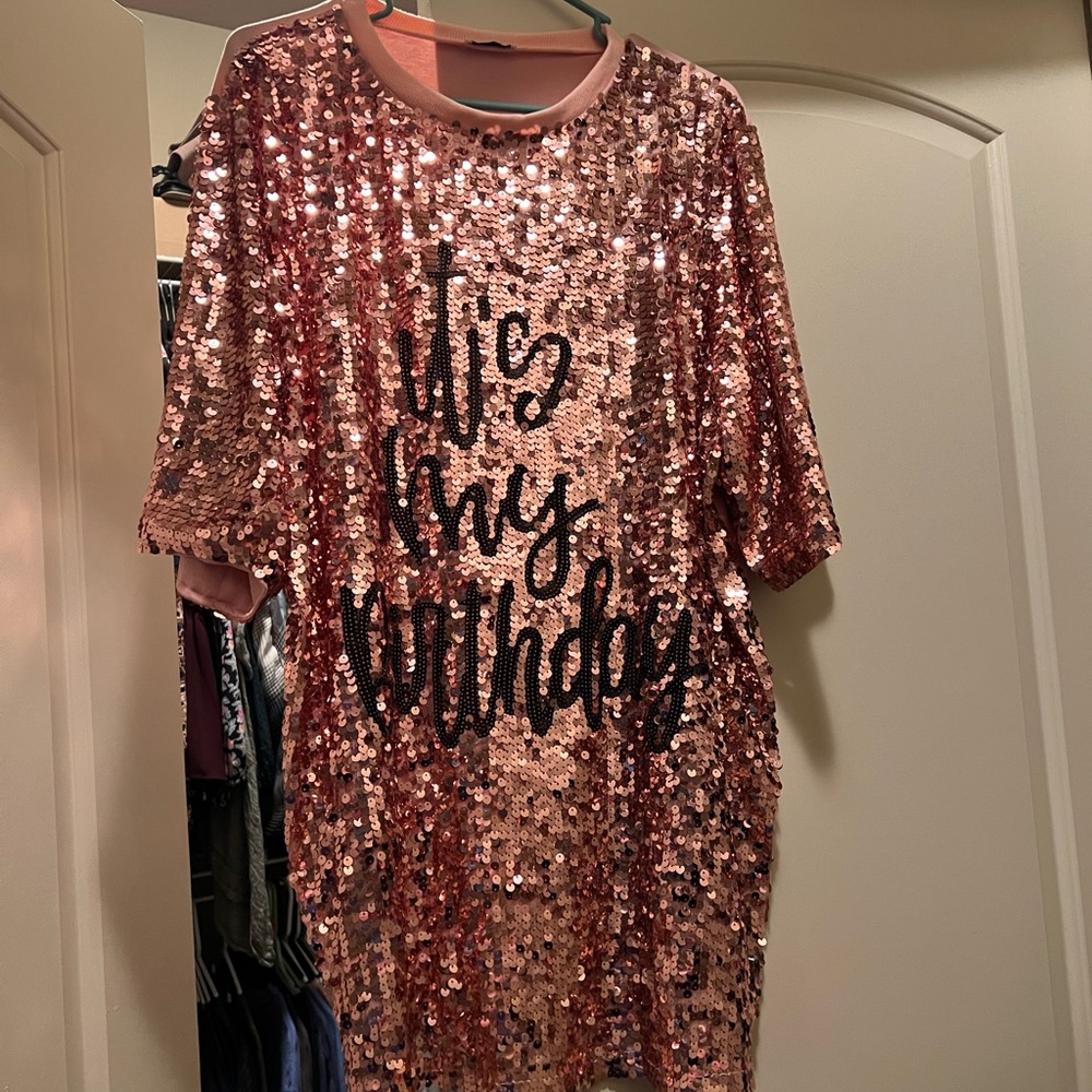 L - 2XL It’s My Birthday t-shirt dress